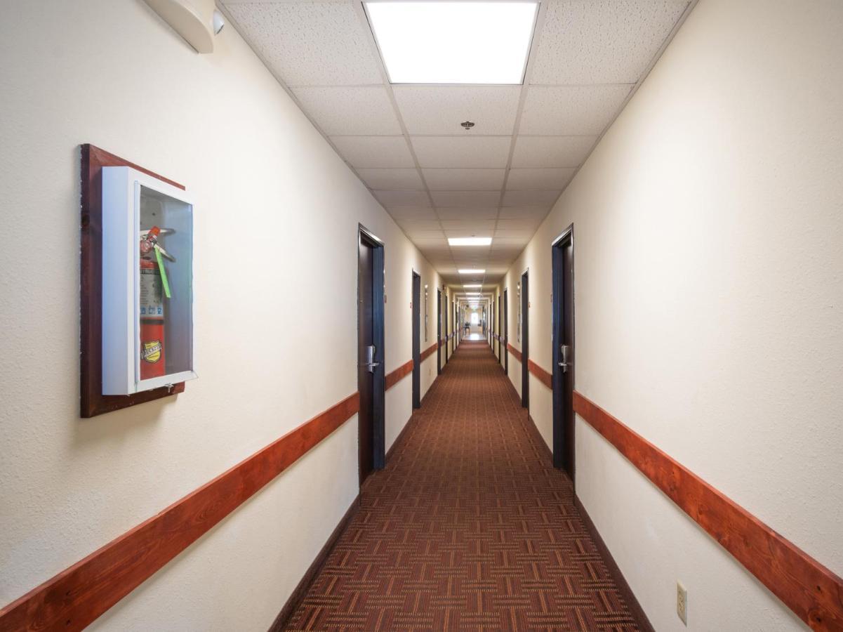 Alva Executive Inn מראה חיצוני תמונה