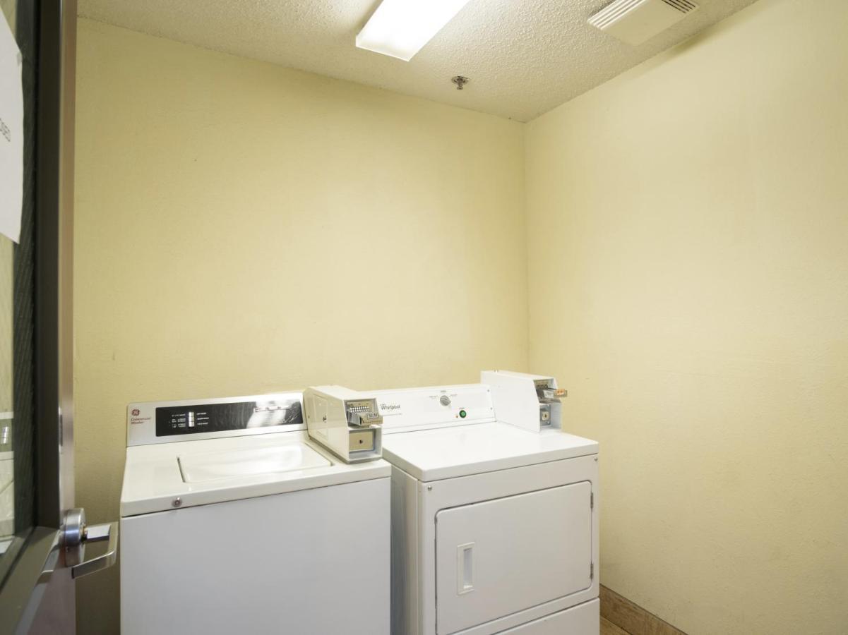 Alva Executive Inn מראה חיצוני תמונה